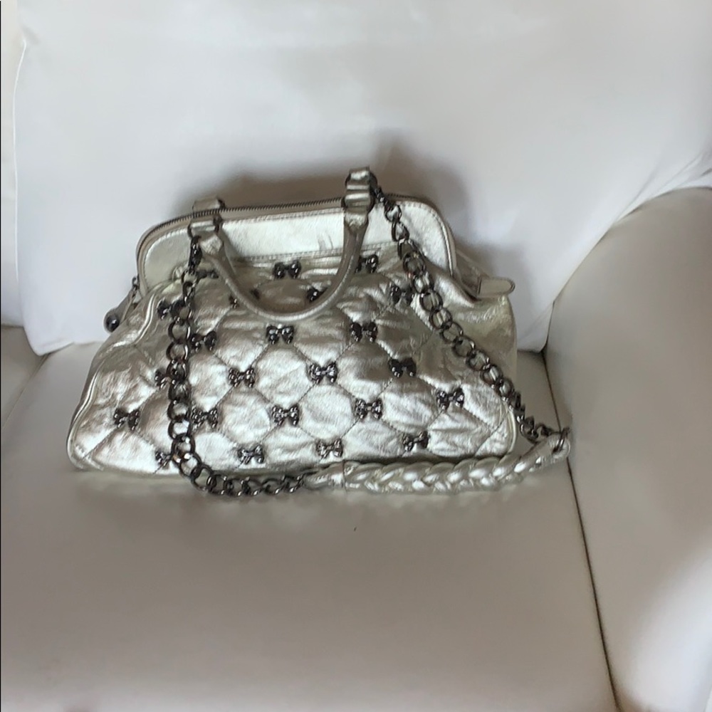 Betsy Johnson limited edition bow handbag